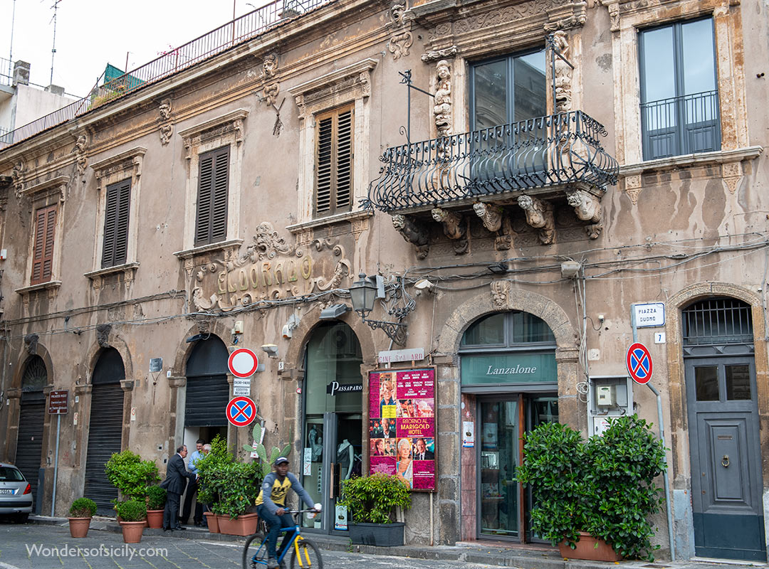 The baroque Palazzo Modò, Acireale